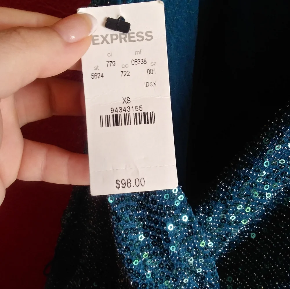 Express woman's sequence dress extra small - Picture 5 of 6